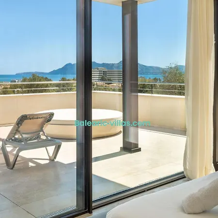Villa Marvelo