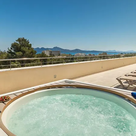Villa Marvelo *