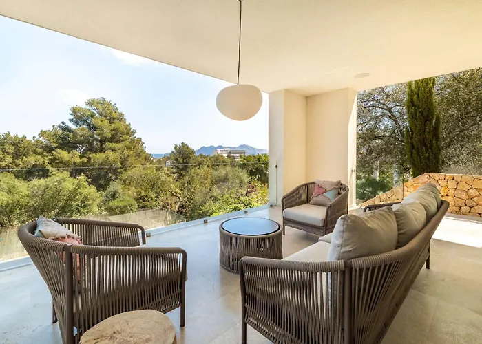 Вілла Marvelo Порт-де-Польєнса